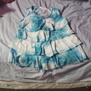 Kids blue/white shirt